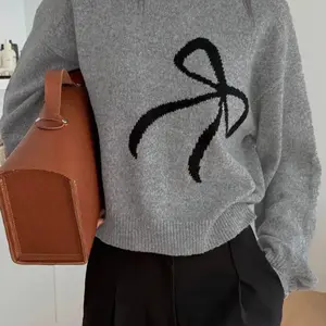 Women's Bow-Knot Jacquard Round Neck Long Sleeve Pullover Sweater Top, Casual Loose-Fit Knitted Shirt for Spring & Fall, Lightweight Knit Sweater