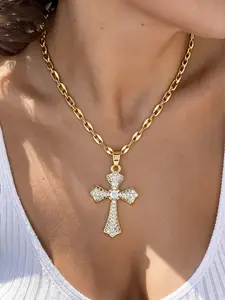 Fashion Micro Diamond Jesus Cross Copper Pendant Necklace, Stainless Steel Chain, Suitable for Boys and Girls, Elegant Party Accessory