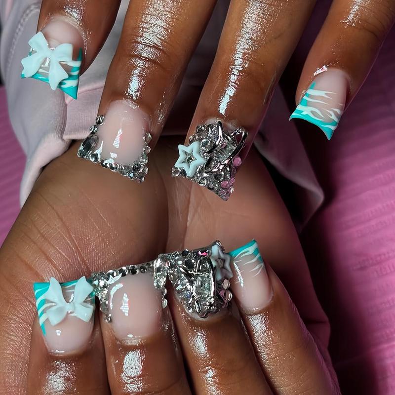 Bow Decor Fake Nails with Nail File & Tape, 24pcs Duckbill Shaped False Nails for Women & Girls DIY Nail Art, Effortless Pressed on Nails Manicure Set, Acrylic Nails, Icy Blue, Rhinestone Bow Decorated