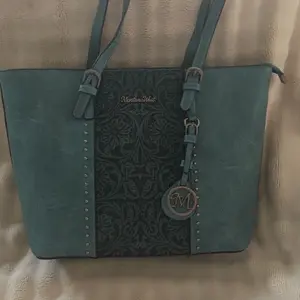 review image 6