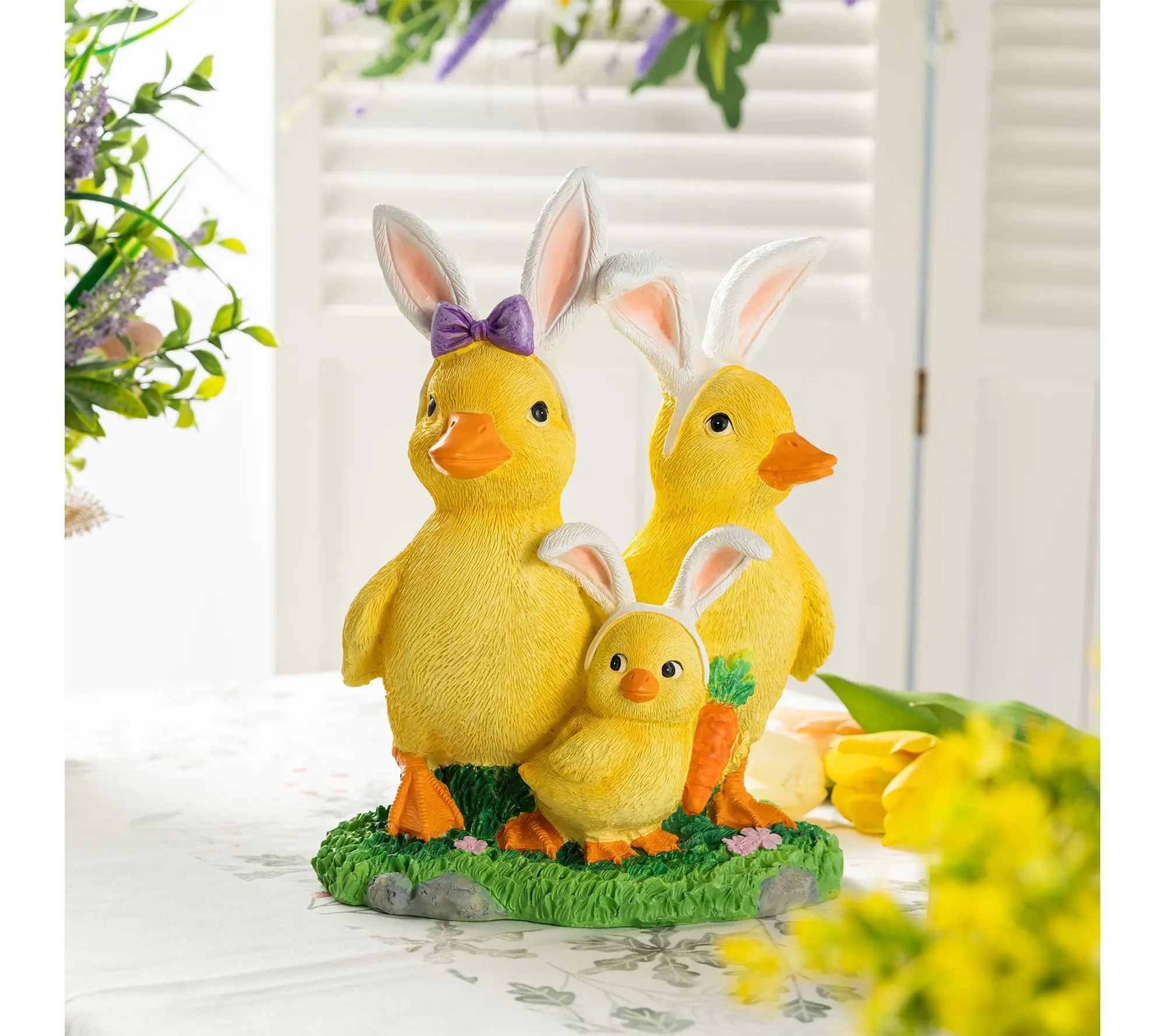 Glitzhome 11.5"H Easter Resin Duck Family TableDecor