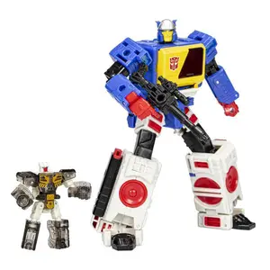 Transformers Legacy Evolution Action Figures | Twincast and Autobot Rewind