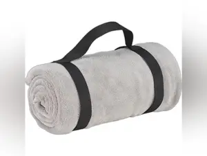 Blanket Carrier: Nylon Carry Strap