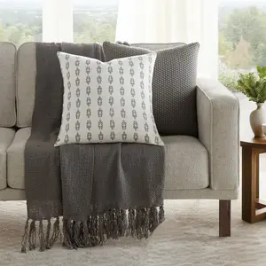 2-Pack Seed Stitch Knit With Folk Leaves Décor Throw Pillows