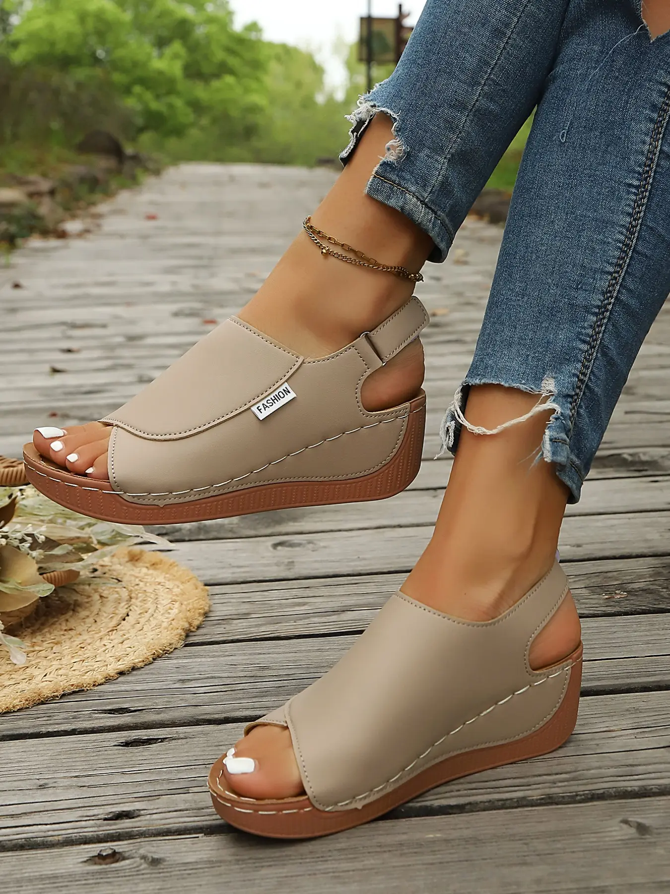 Soft Leather Wedge Heel Sandals, Fashionable Slingback Sandals, Lightweight Platform Slingback Shoes for Women, All-Day Wear, Summer