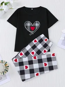 2 pieces of children's heart-shaped black checkered striped printed round neck short sleeved pants pajama set with elastic waistband suitable for all seasons, comfortable and cute home wear