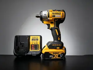 DEWALT DCF880 1/2" 20V MAX Brushless Cordless Impact Wrench 205Nm High Torque 3250RPM Professional Tool for Automotive Maintenance