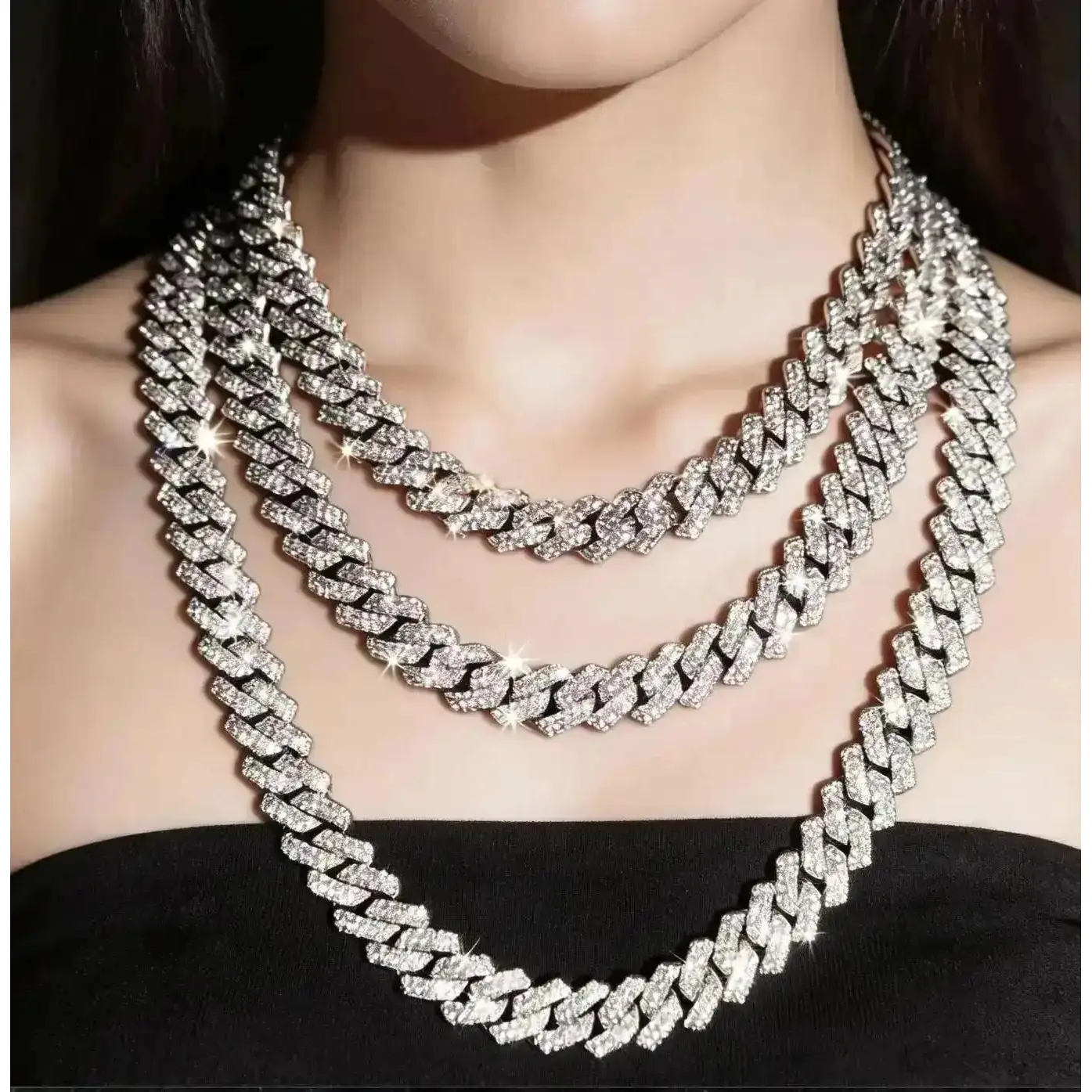 Unisex Moissanite Cuban Chain Necklace with Sparkling Gems, Elegant Design, Secure Clasp, Durable Build, Ideal Gift for Her - Festive & Party Supplies, Party Bags & Gifts, Moissanite Chain