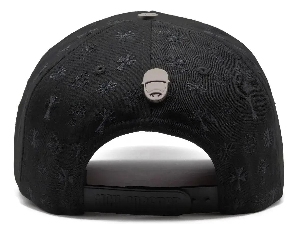 Chrome I Blackout Trucker Hat – Premium Streetwear Snapback Cap