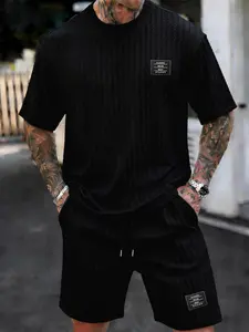 Men's Classic Versatile 2-Piece Set, Twisted Stripe Jacquard Round Neck Short Sleeve T-Shirt and Elastic Waist Sport Casual Shorts