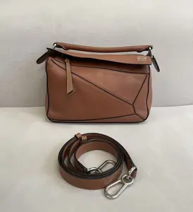 Pre-owned Loewe leather Crossbody Bags puzzle bag Brown 【BF 12Z】