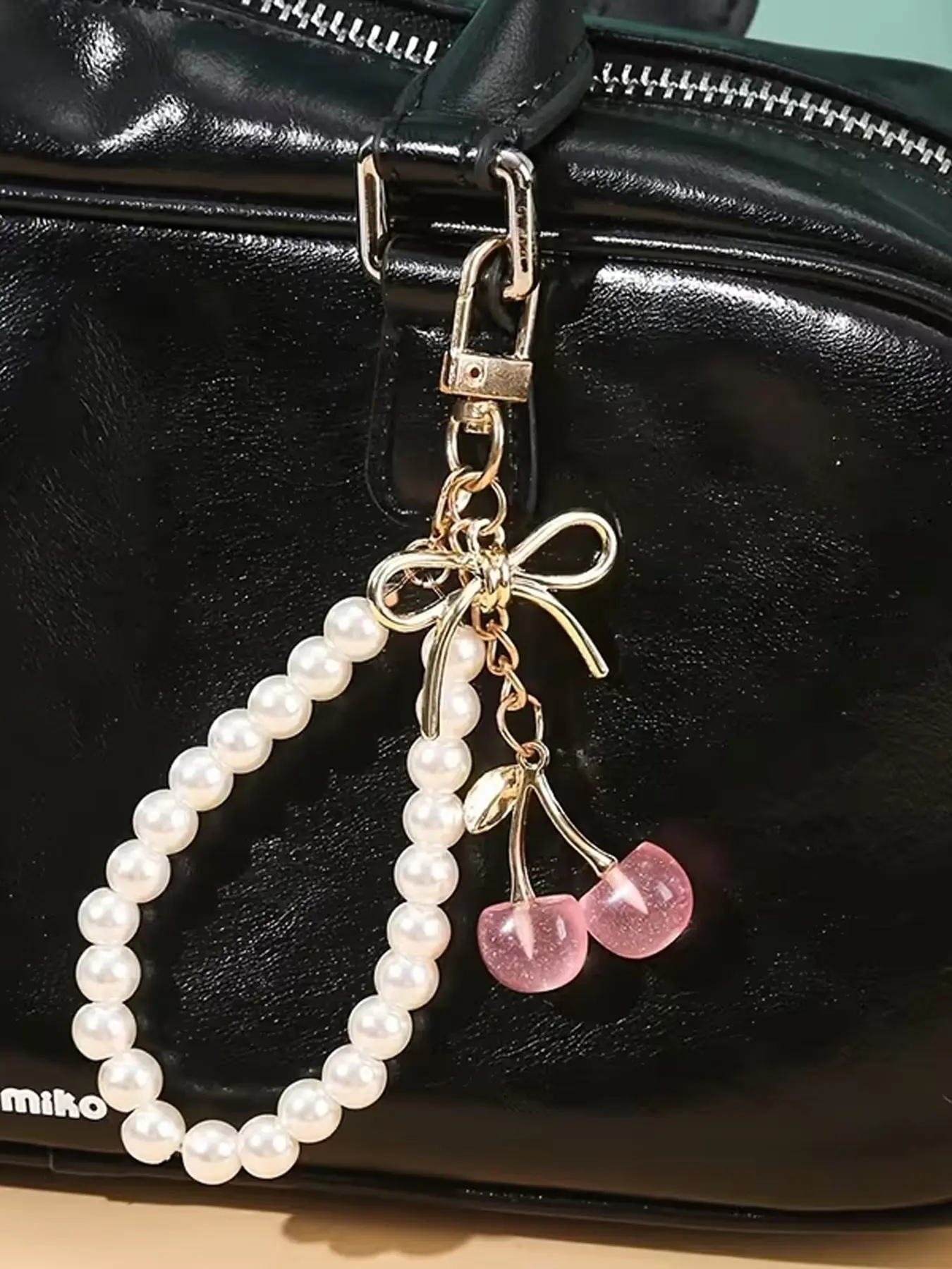 Girl Style Cherry Faux Pearl Pendant, Bag Charm, Keychain, Purse Accessories Charm, Bow Pendant With Faux Pearl Chain And Cherry Charm Can Be Used As Bag Charm, Keychain, Charms For Purses, And Makes A Valentine's Day Gift