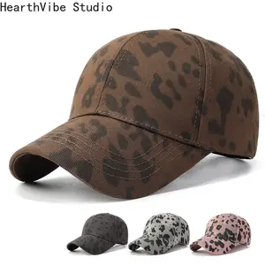 Four-Season Korean-Style Leopard Print Structured Baseball Cap — Stylish, Minimalist, and Plain-Design Western-Style Duckbill Cap for Outdoor Sun Protection