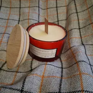 Enchanted Garden Bees wax candle