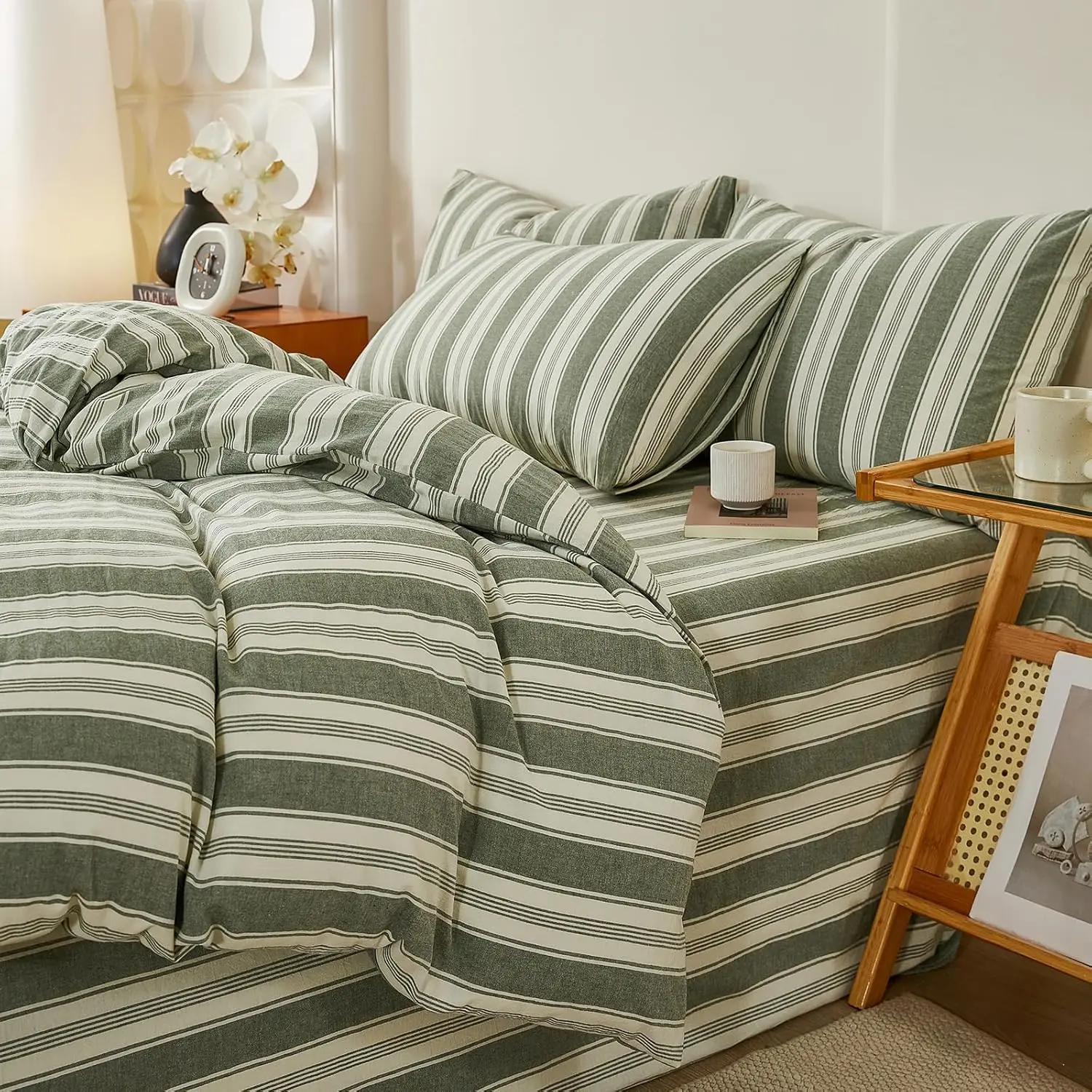 08# Green Striped