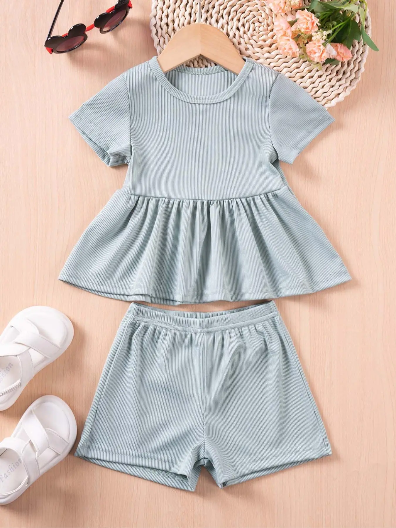 Two-Piece Set Toddler Girl's Solid Ribbed Peplum Tee & Elastic Waist Pants, Casual Round Neck Short Sleeve T-shirt & Trousers for Summer, Kids Clothes