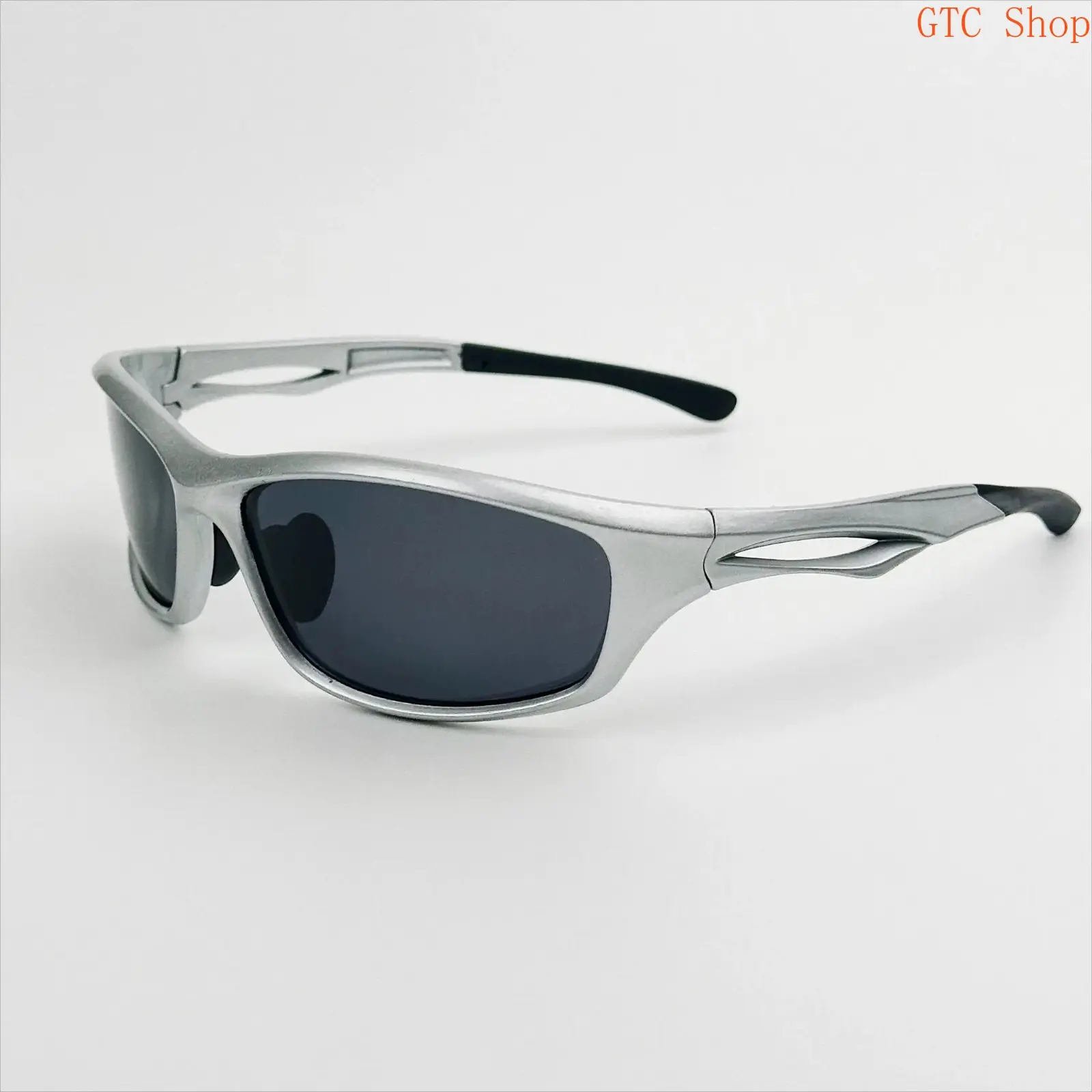 Steampunk Y2K Style Silver Mirrored Metal Sunglasses for Men & Women, Trendy Fashion Street Shades with UV400 Protection, Ideal Eyewear Accessories for Cycling, Motorcycle Riding, Driving & Outdoor Sports