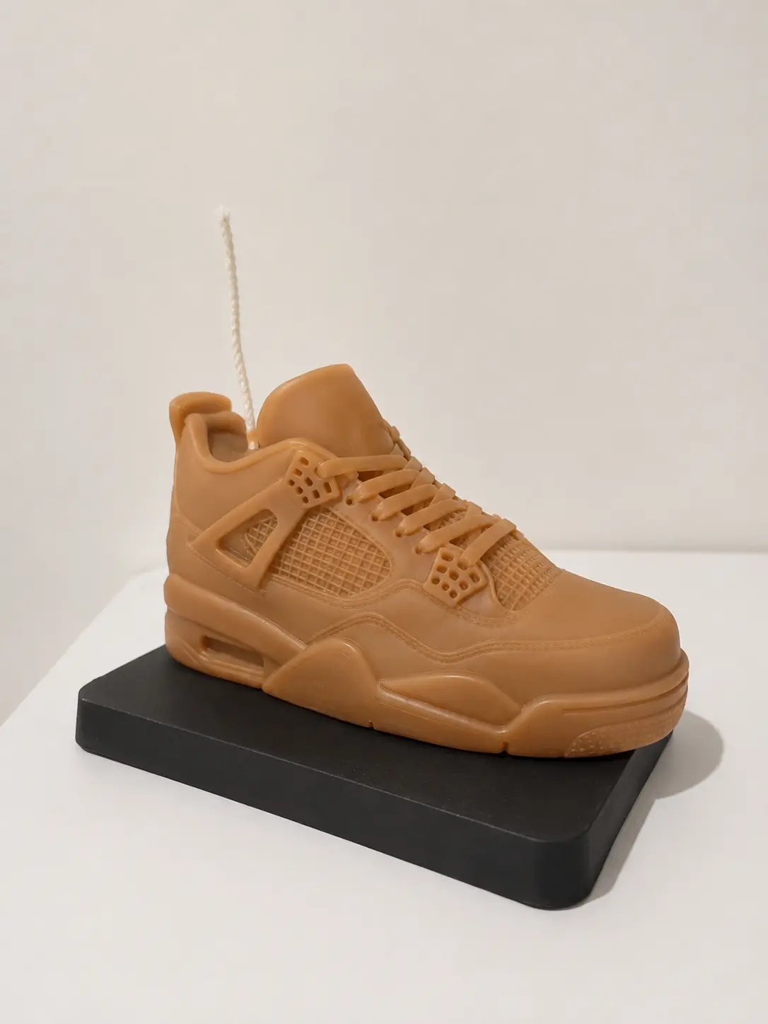 Retro Sneaker candle