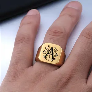 1 piece of fashionable men's 26 letter ring, 18K gold-plated yellow letter ring, suitable for daily wear and holiday gifts
