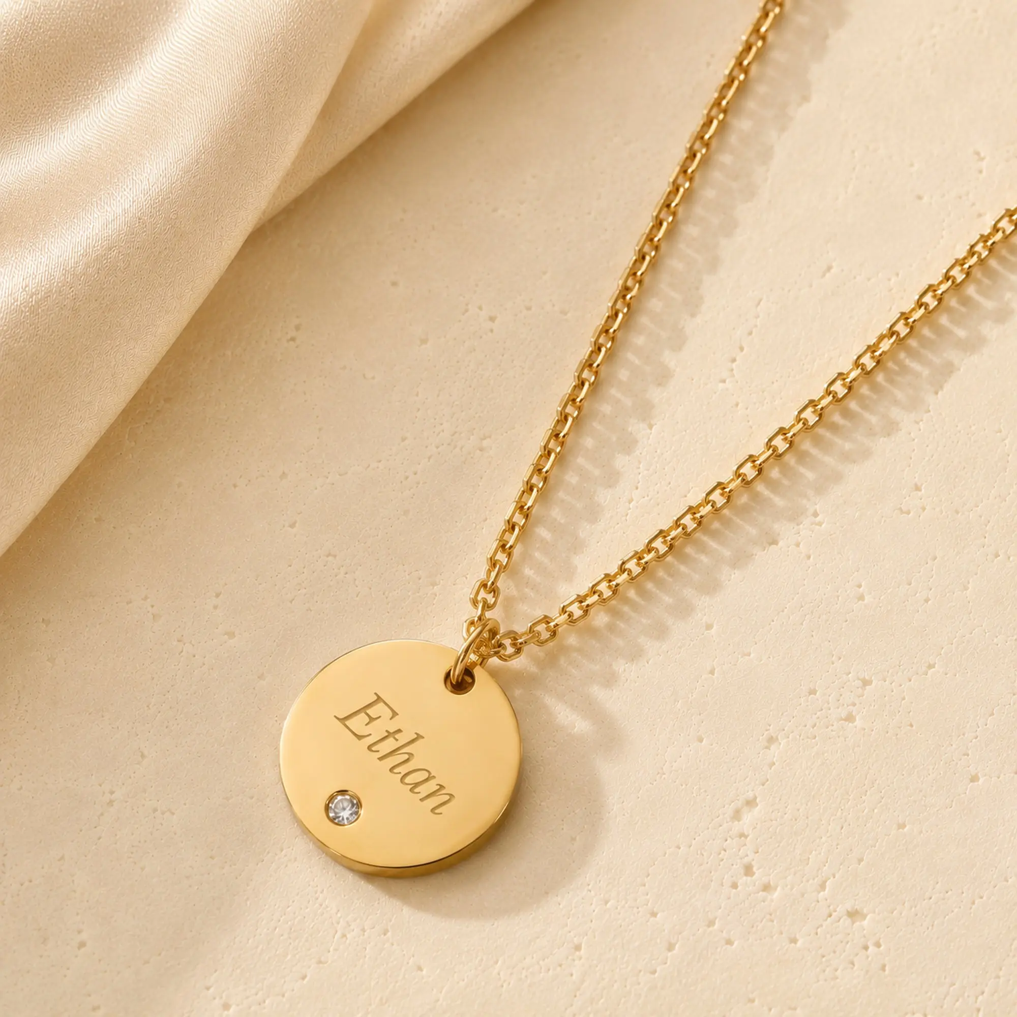 Personalized Round Charm Necklace 18K Waterproof