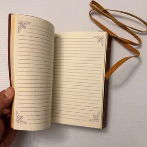 HP notebook with strap brown