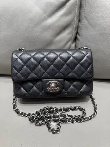 Pre-owned CHANEL SN19 cf mini black silver hardware
