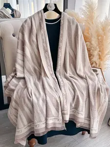 Soft Comfortable Fashion Zebra Print Scarf, Warm Fitted Shawl for Fall & Winter, Casual Daily Wear, Suitable for Any Occasion