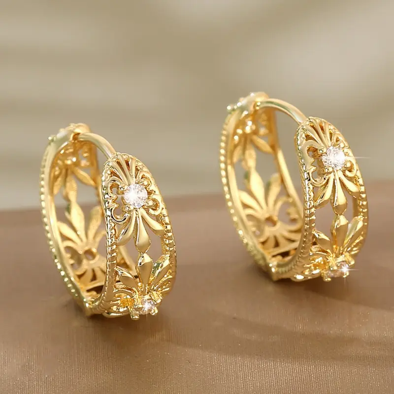 Vintage Hollow Geometric Zircon Circle Hoop Earrings for Women Delicate Figure Copper Earring Jewelry Gifts Statement Earrings
