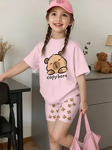 Cute Capybara Print Girls' Casual Set: Soft and comfortable fabric, playful and adorable short-sleeve T-shirt and shorts—a versatile outfit for summer outdoor play and home wear (Ages 3–9)