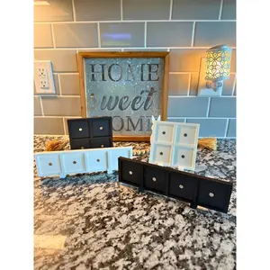 Photo Magnet Stand