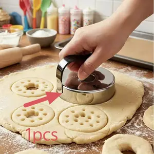 1 stainless steel doughnut mold with handle, round biscuit and biscuit cutter, necessary for baking homemade doughnuts, suitable for graduation party, Valentine's Day, Easter and Christmas.