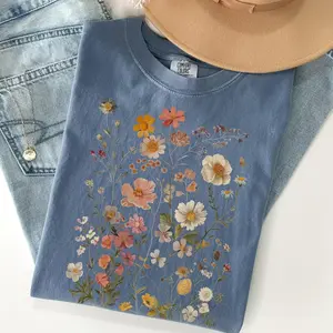Comfort Colors Wildflowers Tshirt - Delicate Printed Wild Flowers Boho T-shirt - Vintage Botanical Tee - Retro Pressed Flowers Floral Tee
