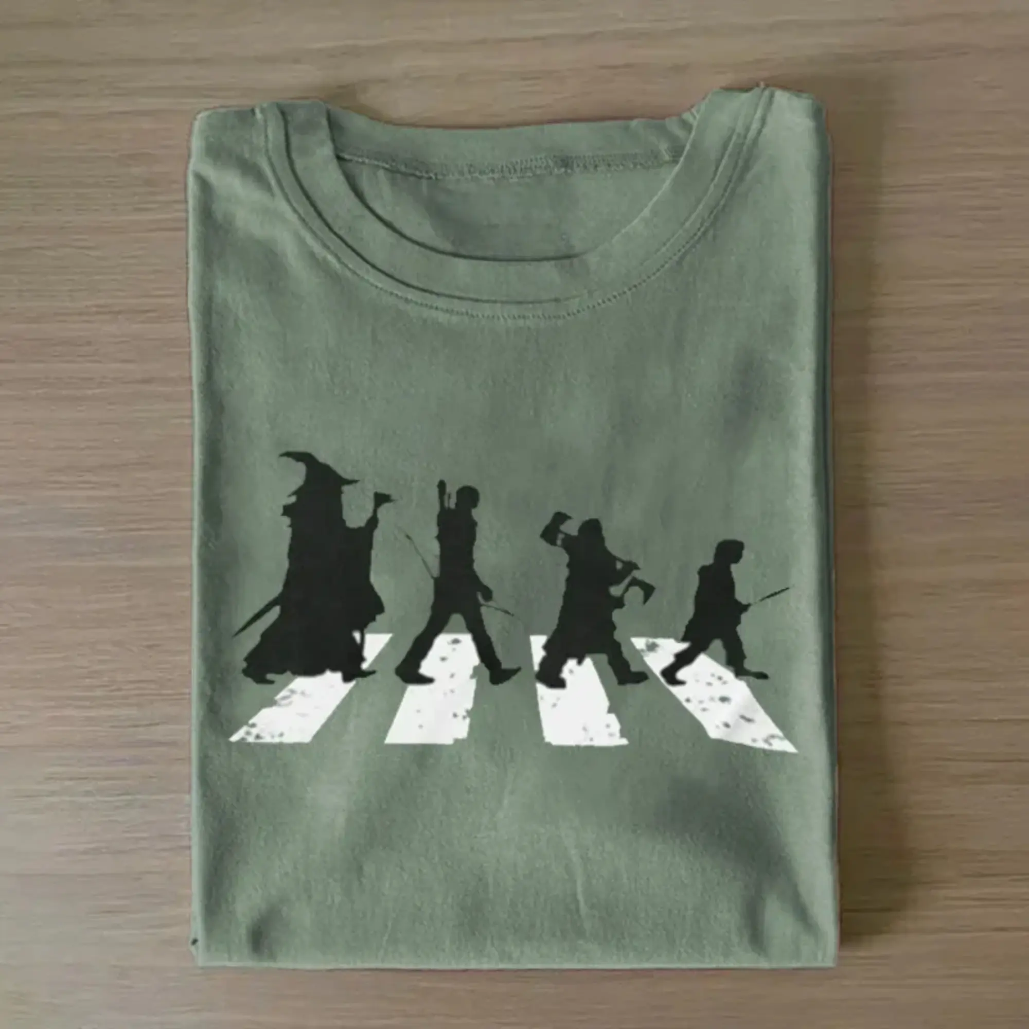 Gildan Men's Lightweight Lord of the Rings Parody Graphic T-shirt, Casual Shortsleeve Streetwear Top, Tshirt, Menswear, Fitted, Crew Neck, Cotton, All Seasons, Cold Wash, Parody Art, Printed, Cute, Do Not Dry Clean