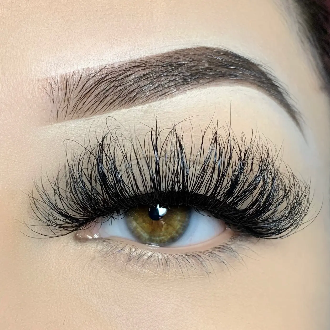 Concha Single Pair Reusable Lashes - 22mm Wispy Dramatic Lash Concha Single Pair Reusable Lashes - 22mm Wispy Dramatic Lash