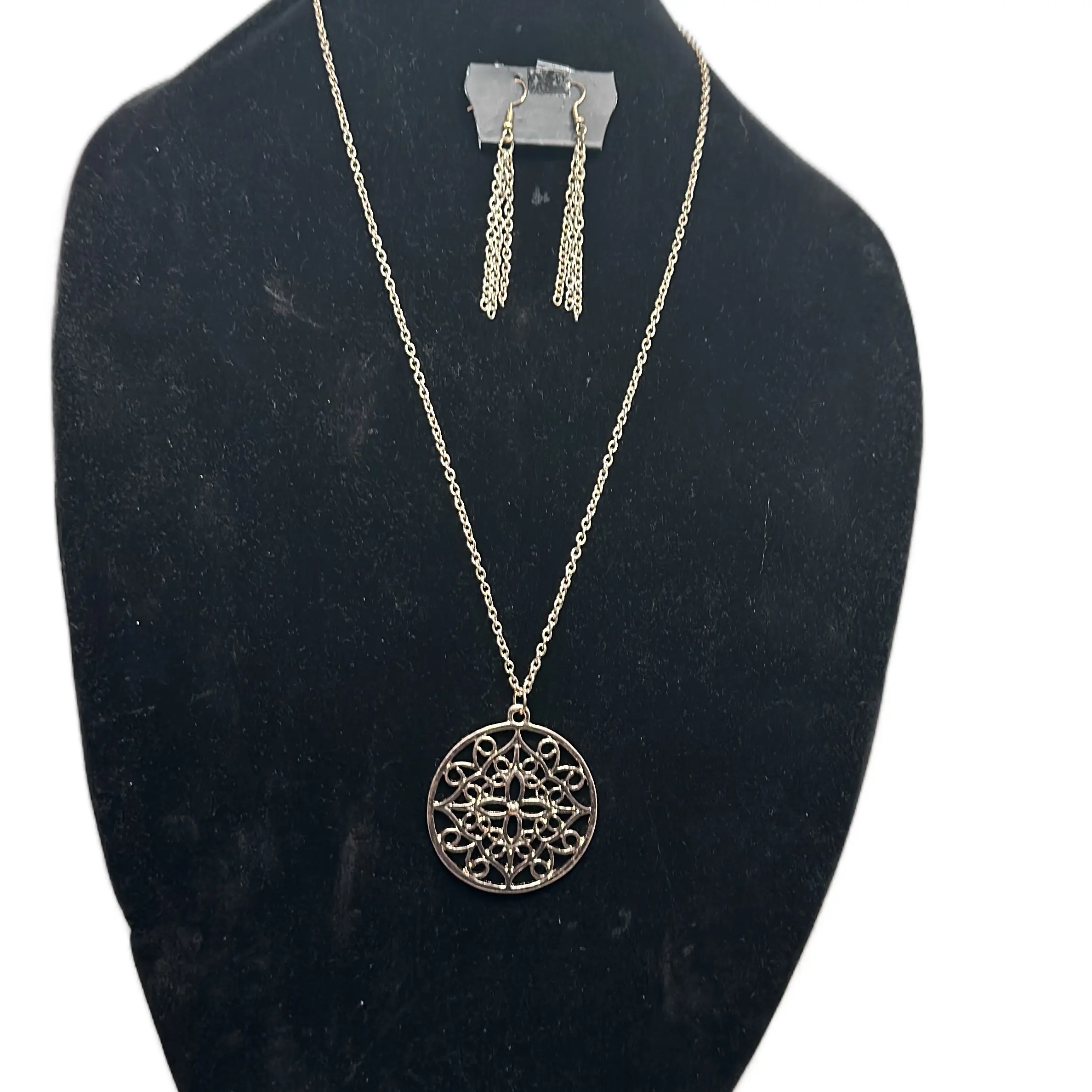 Fashion Long Pendant Necklace for Women - Classic Style