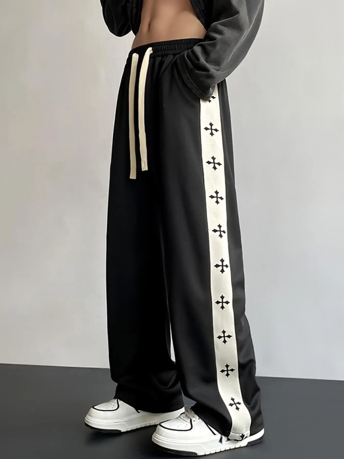 Men's Colorblock & Cross Print Drawstring Waist Pants, Regular Fit Casual Pocket Straight Leg Trousers for Spring & Fall, Summer Outfits, Men's Bottom