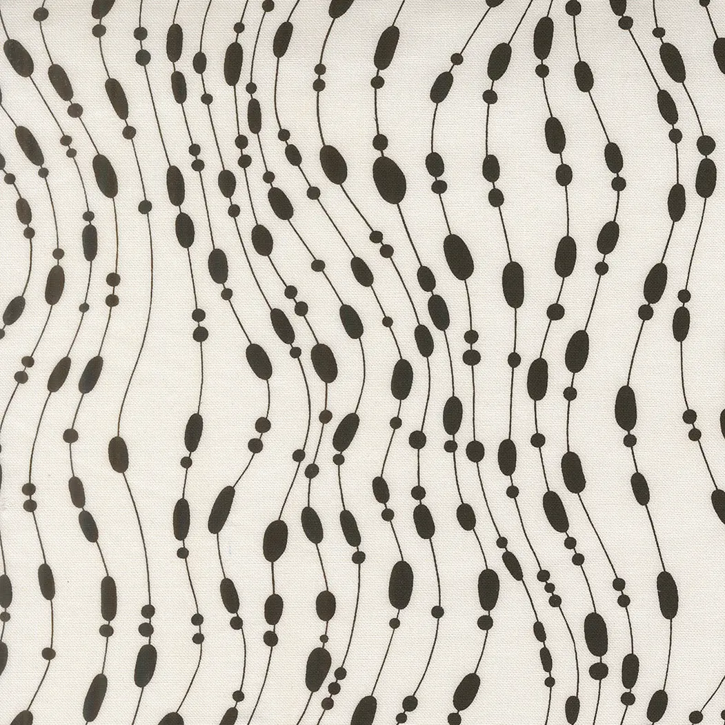 Fabric Moda Pearl Whisper Mira by the Quarter Yard 11673-11
