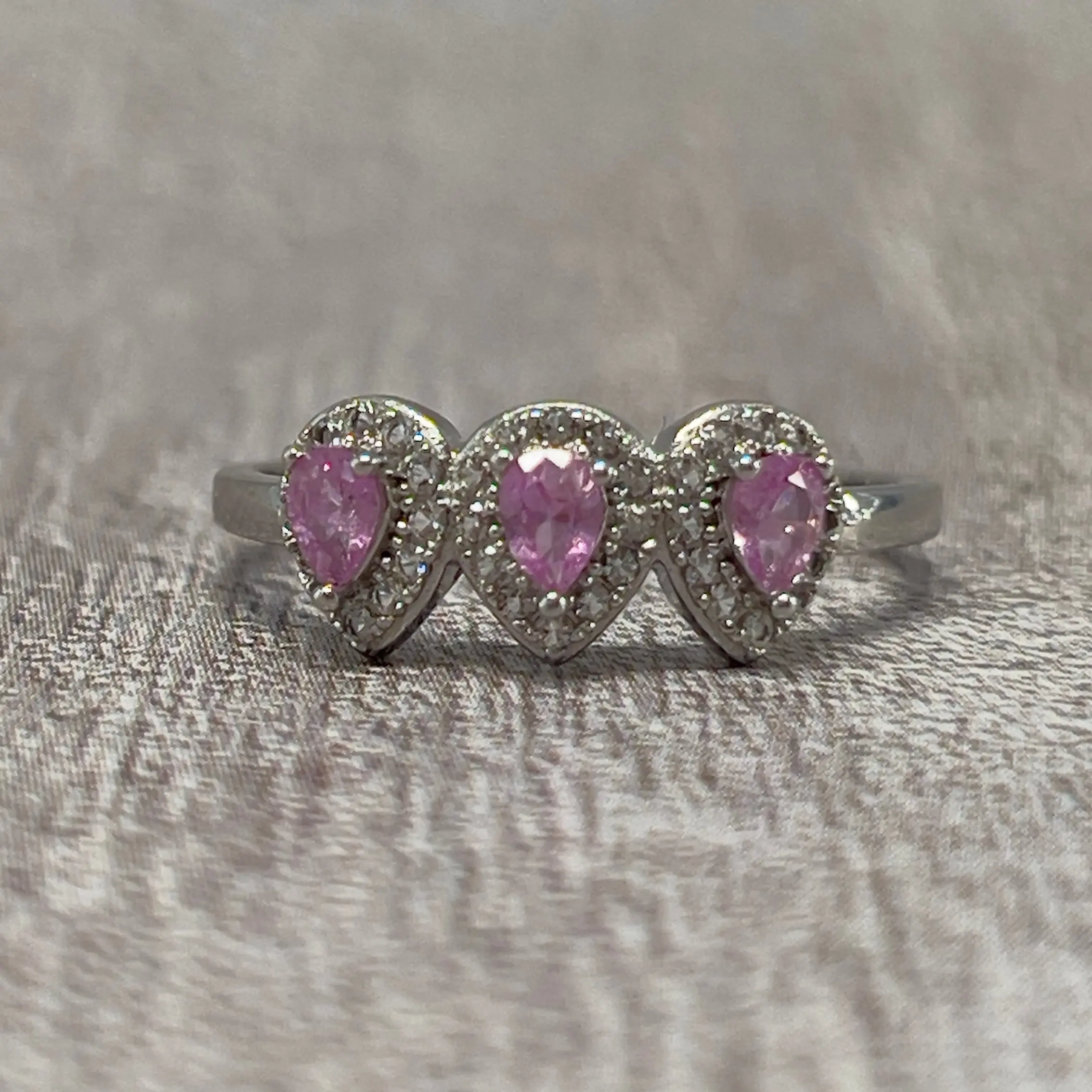 Anillo Alba Rosada – Plata 925 con Zafiros Naturales Padparadscha de Sri Lanka