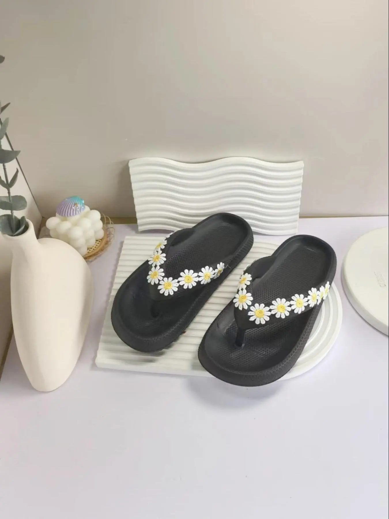 Women's Cute Daisy Design Slides, Casual Comfortable Home Slippers, Non-slip Soft Slippers for Indoor & Outdoor Wear, Walking Shoes