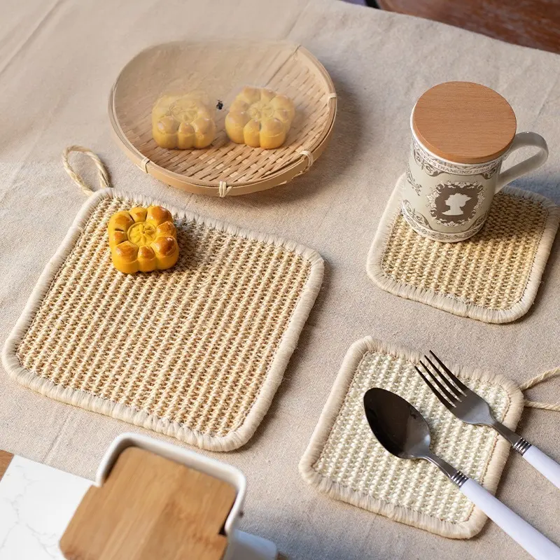 6pcs Sisal Heat-resistant and Heat-insulating Pads, Kitchen Dining Table Heat-resistant and Heat-insulating Pads, Cup and Bowl Mats, with Hanging Ropes, Exquisite Weaving Design, Rustic Style, Home Decoration, Essential for Dining Tables