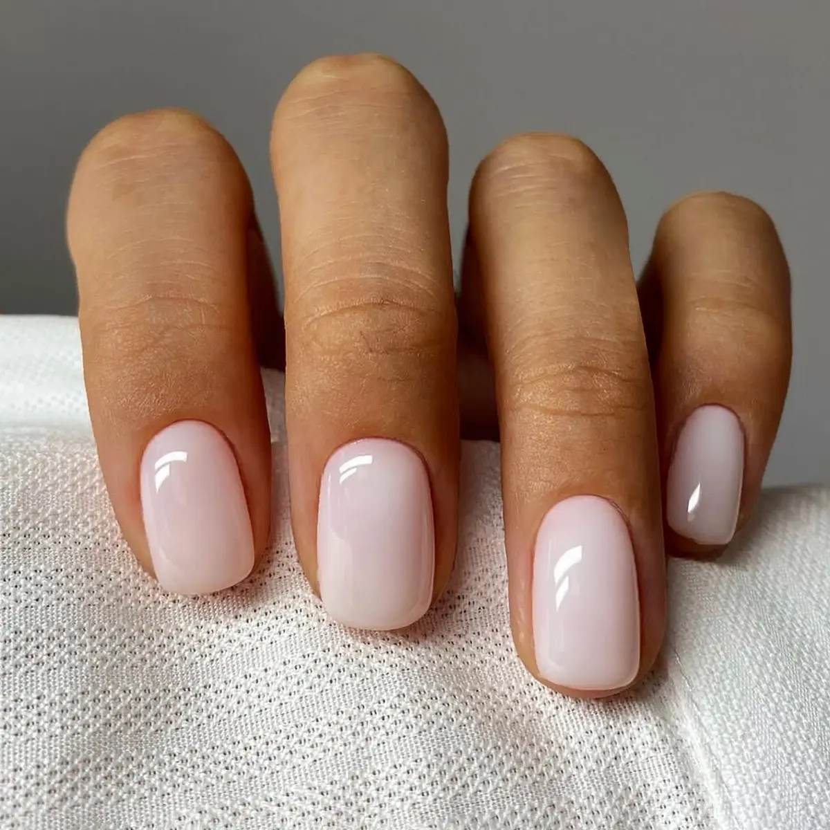 24pcs Multi-Pack Glossy Pink Short Square Shape Press On Nails - Full Coverage, Chic, Easy to Apply False Nails for Women - Polished Appearance for Spring Summer Daily Wear Art, Diy Nail