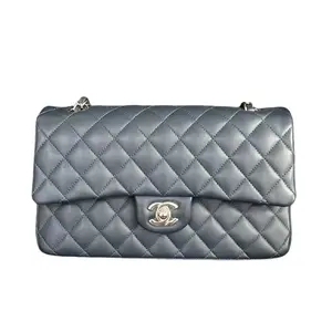 Pre-owned CHANEL Lambskin Shoulder Bags Classic Flap Medium Blue with Silver Hardware
