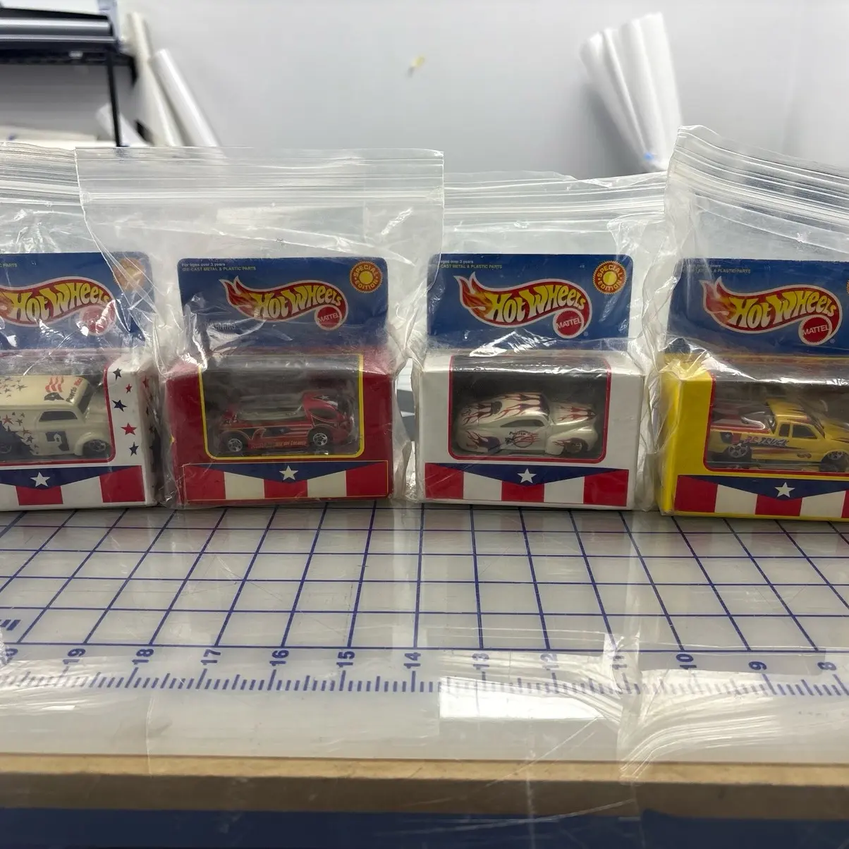 Hotwheels Puerto Rico set of 4 Hotwheels Puerto Rico set of 4