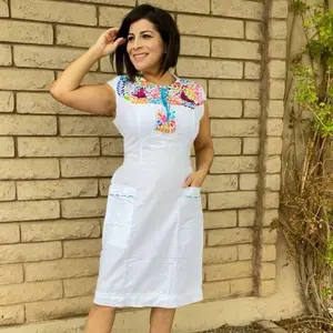 Vestido de $59 Mexicano Handmade Embroidered Dresses in Oaxaca hand made in Mexico, hecho a mano