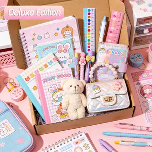 Cute Accessories & Stationery (Deluxe Edition)