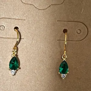 DAINTY EMERALD GREEN ZIRCON DROP EARRINGS Made by Jewelry For You By Beck