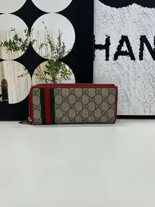 Pre-owned GUCCI GG Supreme Bifold Wallet – Beige/Ebony Monogram