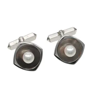 Pre-owned MIKIMOTO Sterling Silver 925 (Ag925) Small Leather Goods Silver Pearl Shell Cufflinks