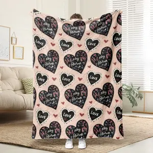 1 Comfortable And Romantic Heart-Shaped Pattern Design Flannel Blanket, Soft Printed Cooling Blanket, Suitable For All Year Round, 100% Polyester, Perfect Gift For Family And Friends