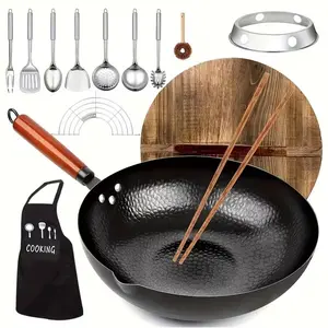 The perfect food preparation kit for home and outdoor use - a 12.6-inch set with 13 everyday accessories.